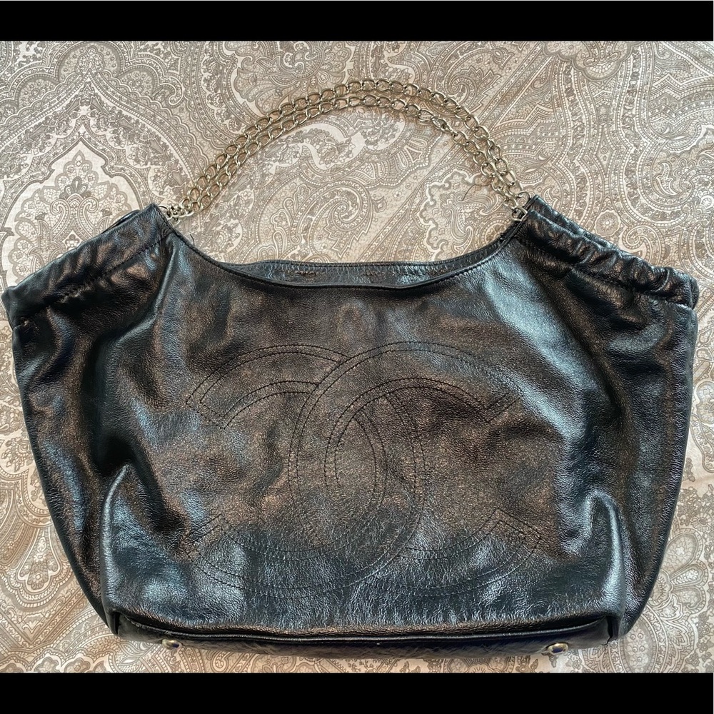 Coco Cabas XL Distressed Caviar Leather Tote